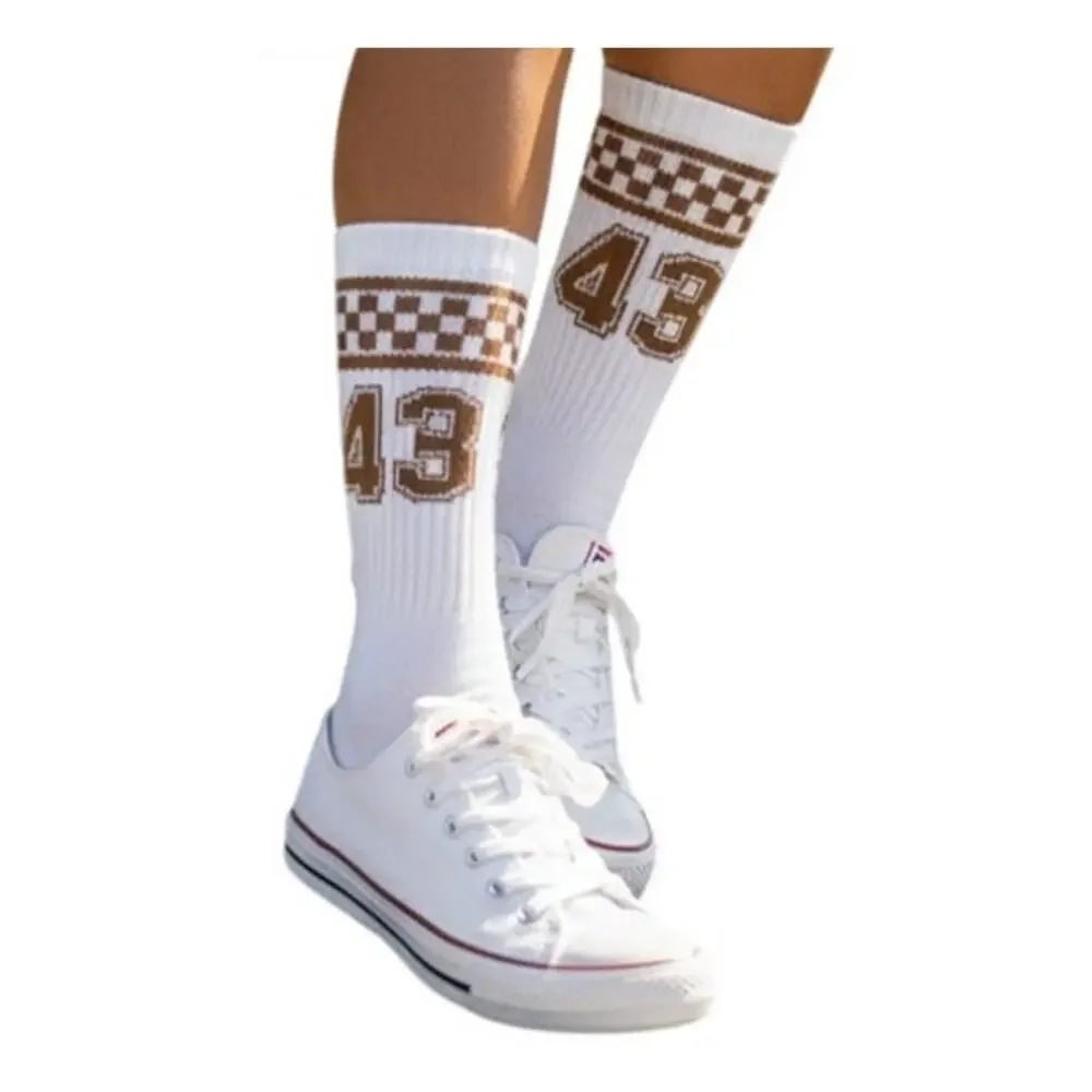 Ascot and Hart Womens One Size Crew Socks #43 Retro 70s Ivory Brown Checkerboard